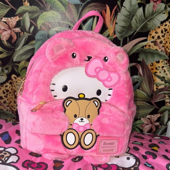 *SOLD* - Picture 1 of 5